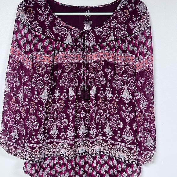 St. John's Bay Tops - Beautiful St. John's  Bay women's purple boho floraL top / blouse, Lined, S, NWT